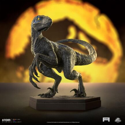 VELOCIRAPTOR BLUE B - JURASSIC WORLD - ICONS STATUE - Imagen 2