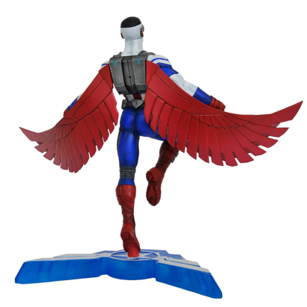 SAM WILSON CAPTAIN AMERICA - MARVEL GALLERY DIORAMA - 25 CM - DIAMOND SELECT - Imagen 2