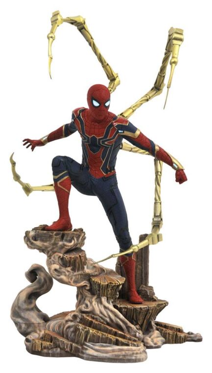 IRON SPIDER-MAN DIORAMA PVC 23 CM MARVEL MOVIE GALLERY AVENGERS INFINITY WAR RE-RUN - DIAMOND SELECT