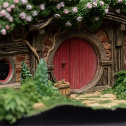 22 PINE GROVE HOBBIT HOLE - THE HOBBIT - ENVIROMENT 15 CM - WETA WORKSHOP - Imagen 3