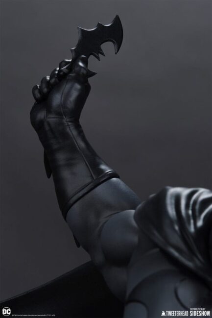 BATMAN (BLACK & GRAY EDITION) - DC COMICS - MAQUETTE 1/4 50 CM - TWEETERHEAD - Imagen 24
