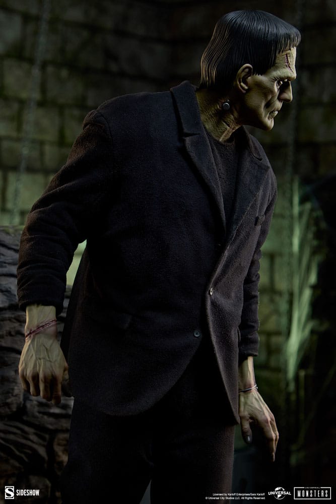 FRANKENSTEIN (MIXED MEDIA) - UNIVERSAL MONSTER - PREMIUM FORMAT - 57CM - SIDESHOW COLLECTIBLES - Imagen 6