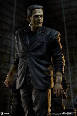 FRANKENSTEIN (POLYSTONE) – UNIVERSAL MONSTER – PREMIUM FORMAT – 57CM – SIDESHOW COLLECTIBLES