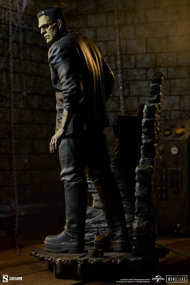 FRANKENSTEIN (POLYSTONE) - UNIVERSAL MONSTER - PREMIUM FORMAT - 57CM - SIDESHOW COLLECTIBLES - Imagen 3