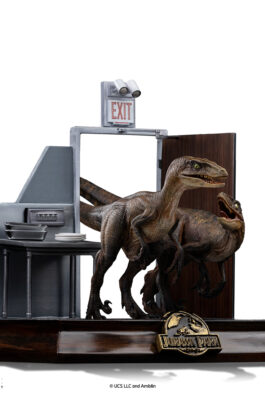 RAPTORS AT THE KITCHEN’S DOOR – JURASSIC PARK – ART SCALE 1/10 – IRON STUDIOS