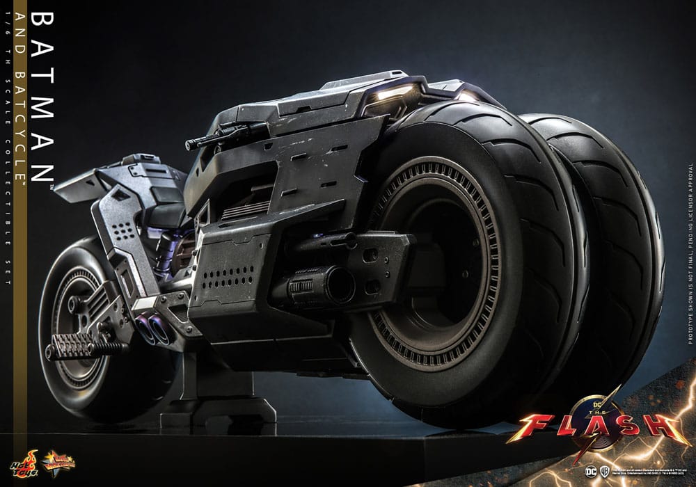 THE FLASH FIGURA CON VEHÍCULO MOVIE MASTERPIECE 1/6 BATMAN & BATCYCLE SET 30 CM - HOT TOYS - Imagen 20