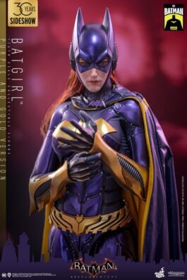 BATMAN ARKHAM KNIGHT FIGURA VIDEOGAME MASTERPIECE 1/6 BATGIRL (PURPLE AND GOLD VERSION) EXCLUSIVE 30 CM – HOT TOYS