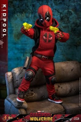 DEADPOOL & WOLVERINE MOVIE MASTERPIECE FIGURA 1/6 KIDPOOL 22 CM – HOT TOYS