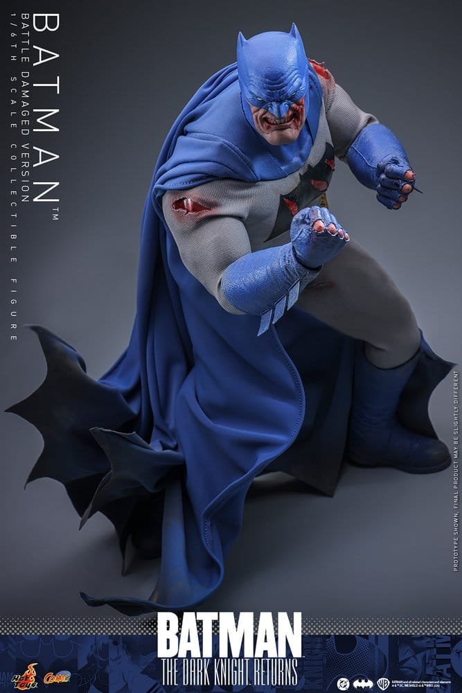 BATMAN: THE DARK KNIGHT RETURNS COMIC MASTERPIECE BATMAN (BATTLE DAMAGED VERSION) - DC COMICS - 1/6 - HOT TOYS - Imagen 15