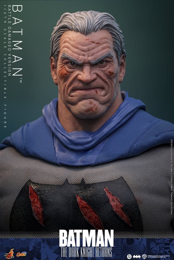 BATMAN: THE DARK KNIGHT RETURNS COMIC MASTERPIECE BATMAN (BATTLE DAMAGED VERSION) - DC COMICS - 1/6 - HOT TOYS - Imagen 19