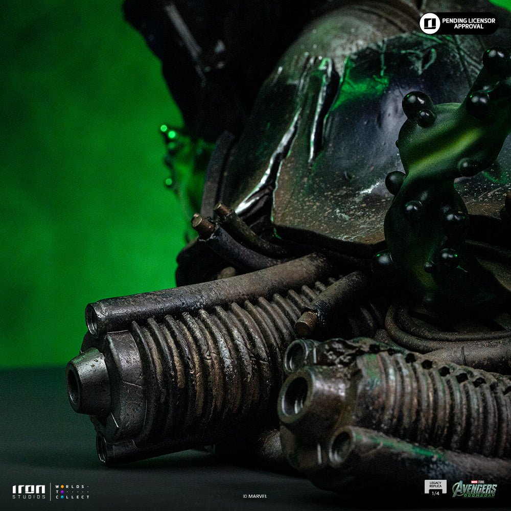 DOCTOR DOOM - AVENGERS: DOOMSDAY - LEGACY REPLICA 1/4 - IRON STUDIOS - Imagen 4