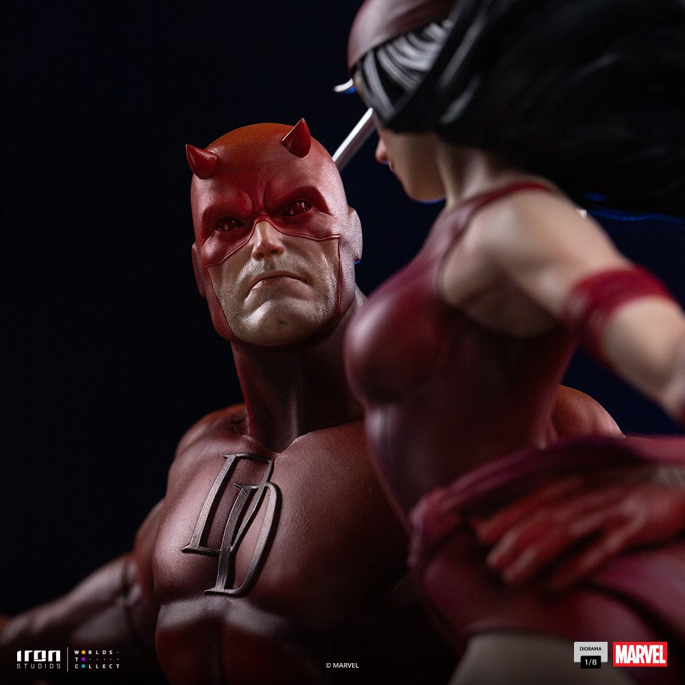 DAREDEVIL AND ELEKTRA - MARVEL COMICS - DIORAMA 1/6 - IRON STUDIOS - Imagen 5