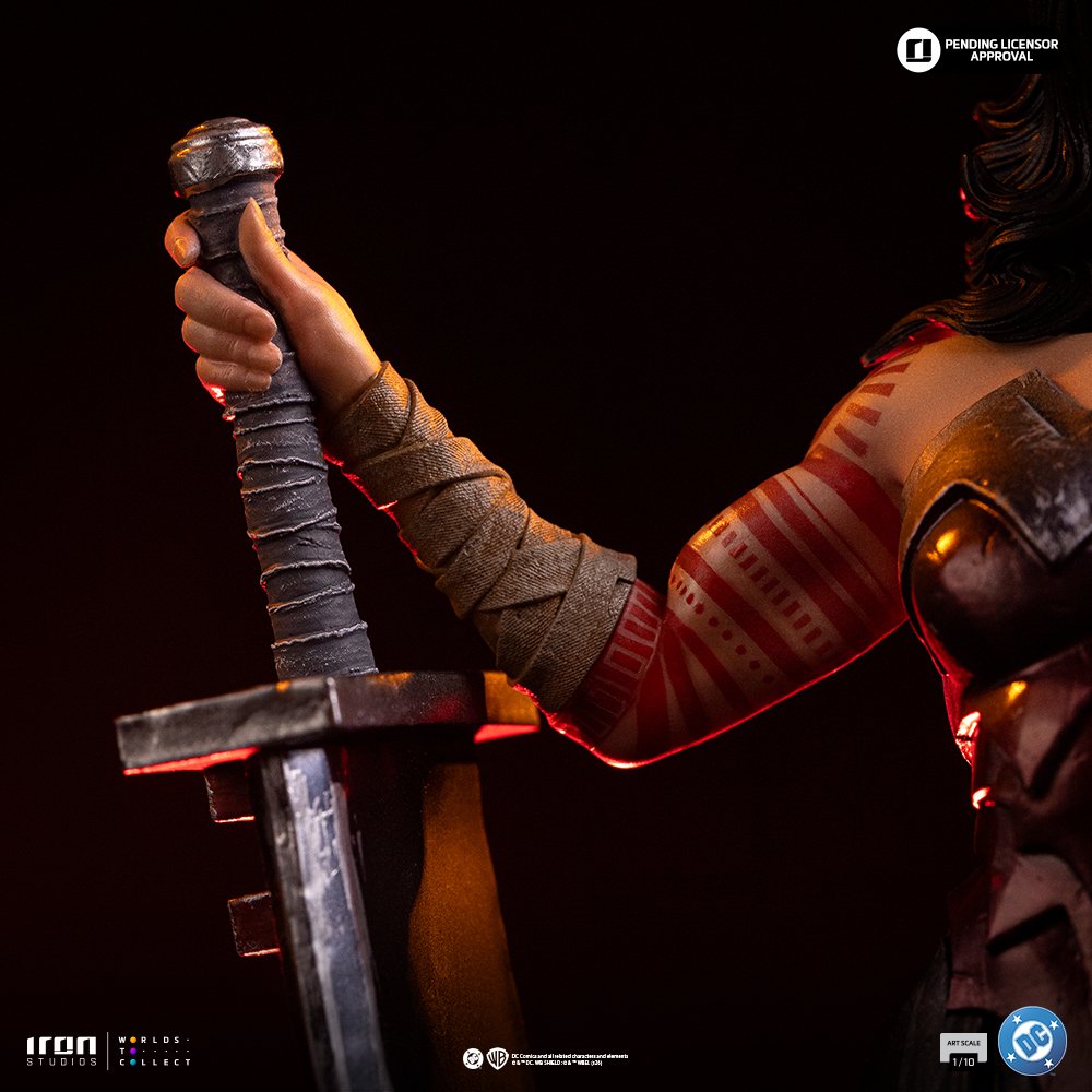 ABSOLUTE WONDER WOMAN - DC COMICS - ART SCALE 1/10 - IRON STUDIOS - Imagen 5