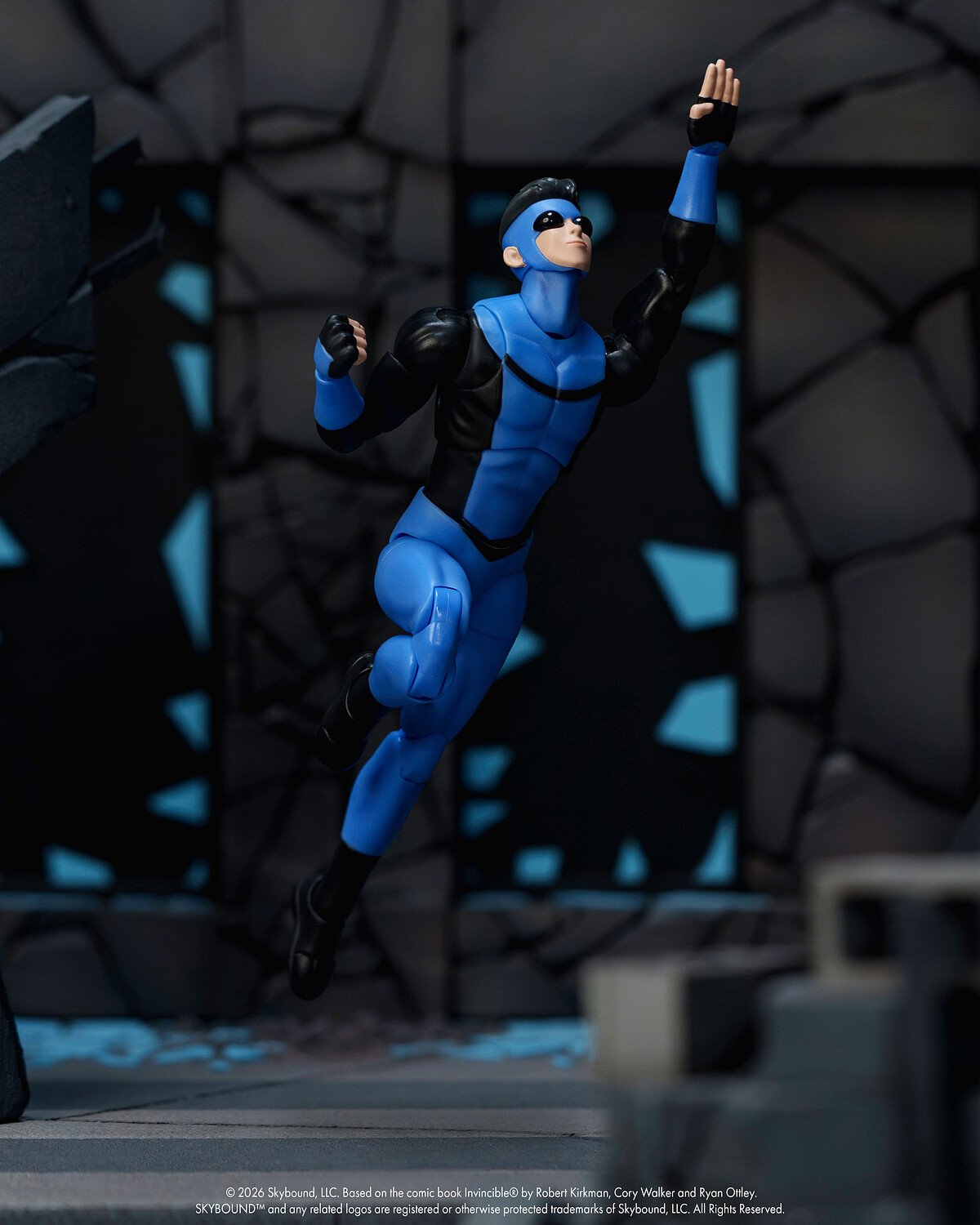 INVINCIBLE - FIGURA 17 CM - JADA TOYS - Imagen 7