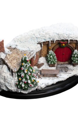 HOBBIT 35 BAGSHOT ROW CHRISTMAS – THE HOBBIT – ENVIRONMENT – WETA WORKSHOP