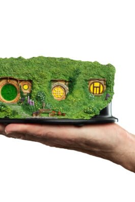 HOBBIT HOLE – BAG END – ILLUMINATED – THE LORD OF THE RINGS TRILOGY – 17CM – WETA WORKSHOP