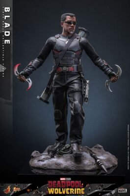 BLADE – MOVIE MASTERPIECE SERIES – DEADPOOL & WOLVERINE – 1/6 – 30 CM – HOT TOYS