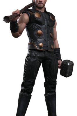 THOR – AVENGERS: DOOMSDAY – MOVIE MASTERPIECE – 32CM – HOT TOYS