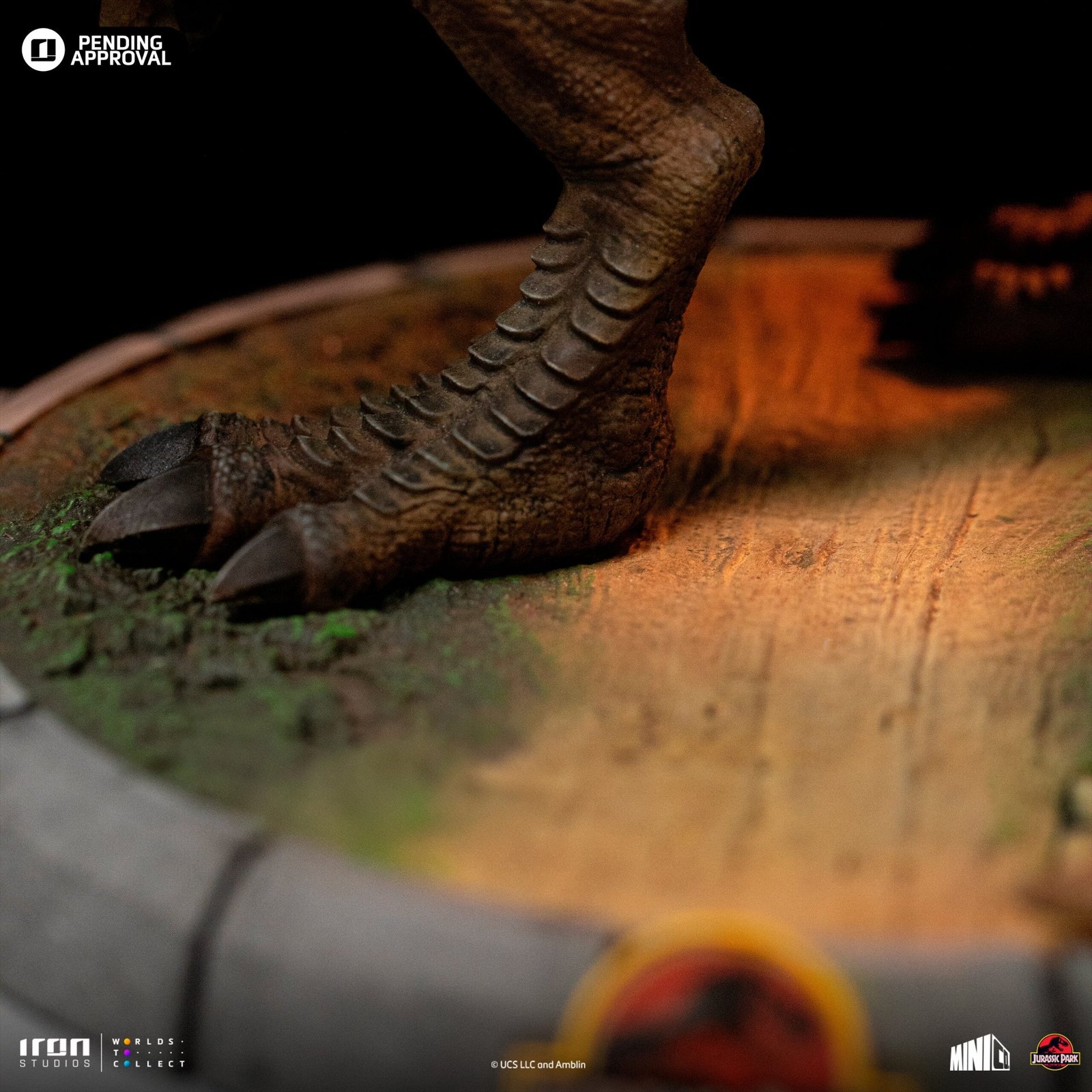 T-REX - JURASSIC PARK - JURASSIC WORLD - MINICO - IRON STUDIOS