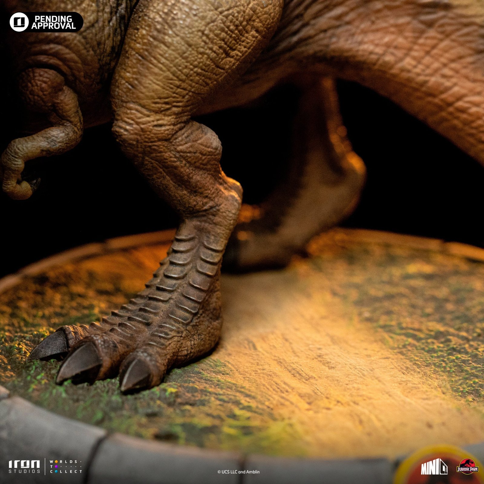 T-REX - JURASSIC PARK - JURASSIC WORLD - MINICO - IRON STUDIOS